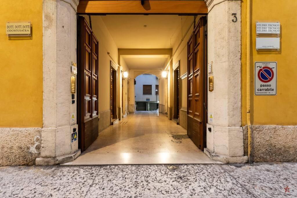 Arena-Center Luxury Apartment Verona Bagian luar foto